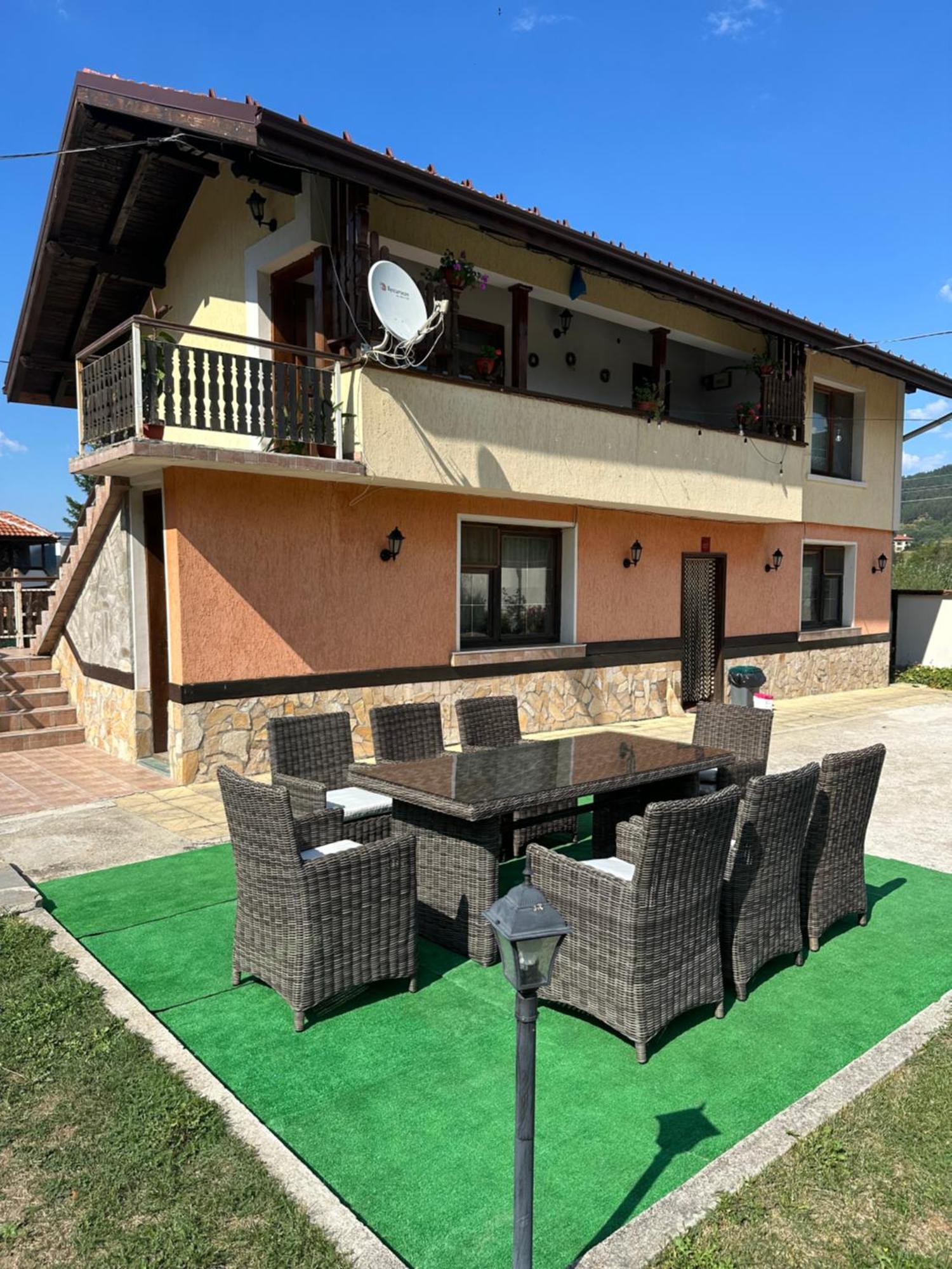 Villa Paradise Белі Іскар Екстер'єр фото