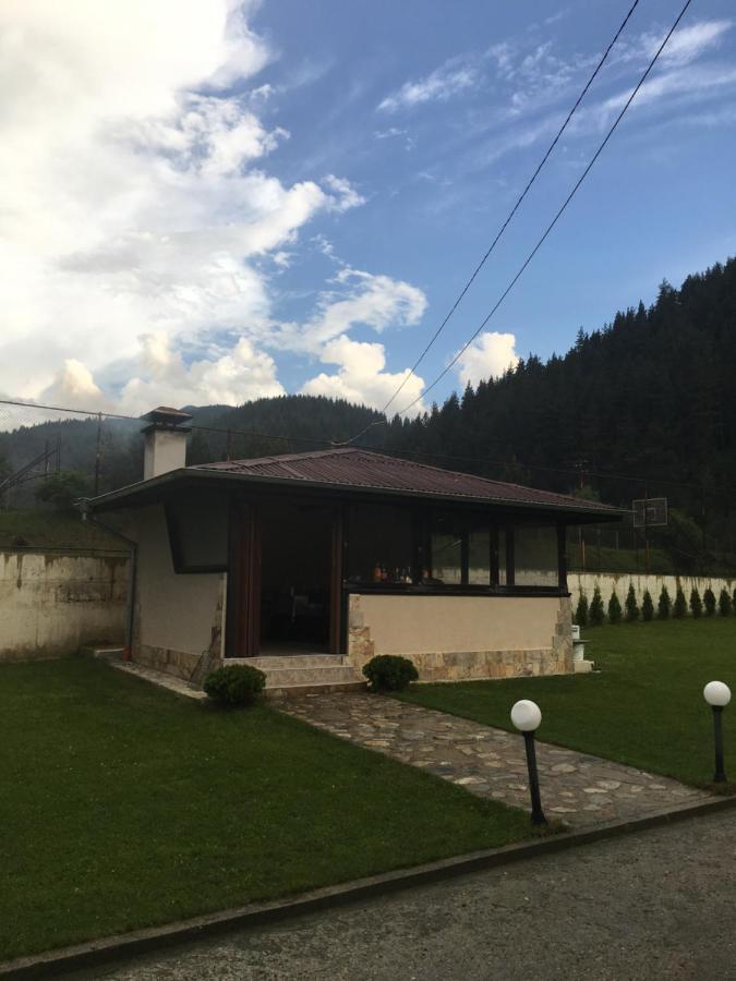 Villa Paradise Белі Іскар Екстер'єр фото